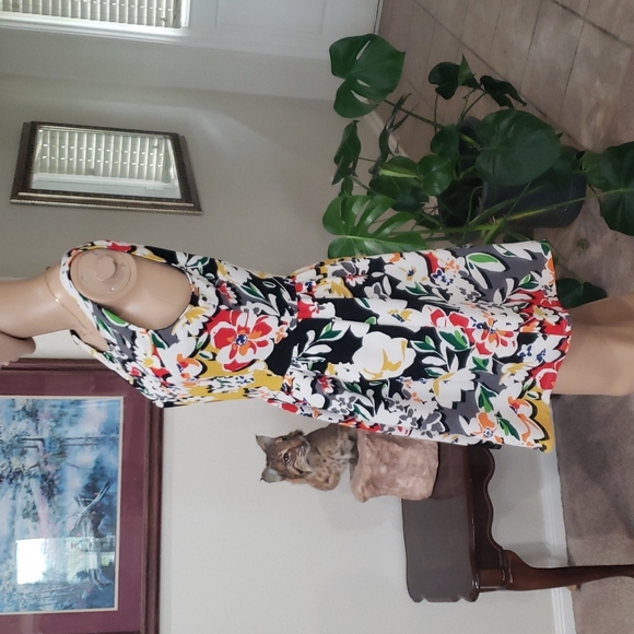 Jella Couture M textured fit & flare whimsical huge artsy floral display mini - Picture 3 of 6